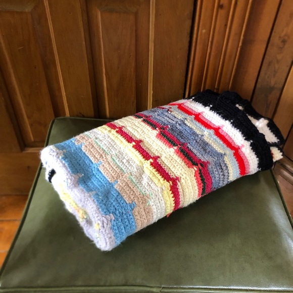 1970s Hand Knit Striped Blanket - Picture 2 of 11